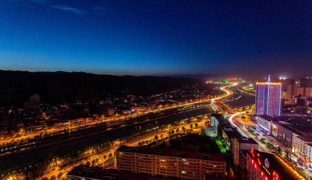 吕梁之影，心灵独白之旅